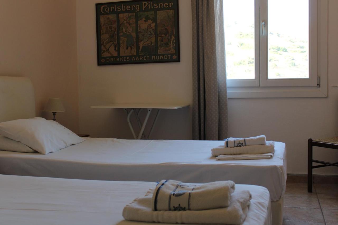 Hotel Blue Dolphin à Batsíon Extérieur photo