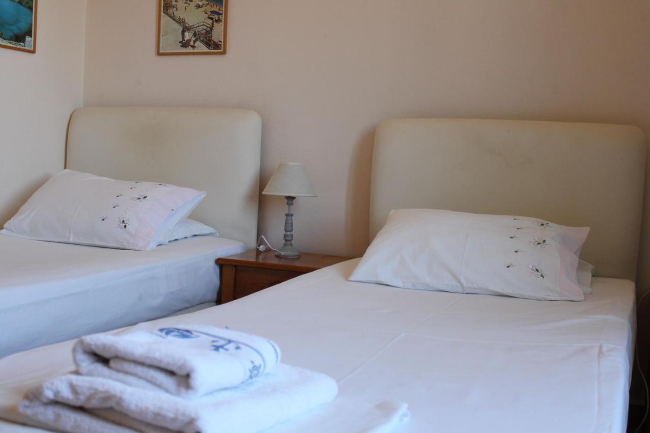 Hotel Blue Dolphin à Batsíon Extérieur photo
