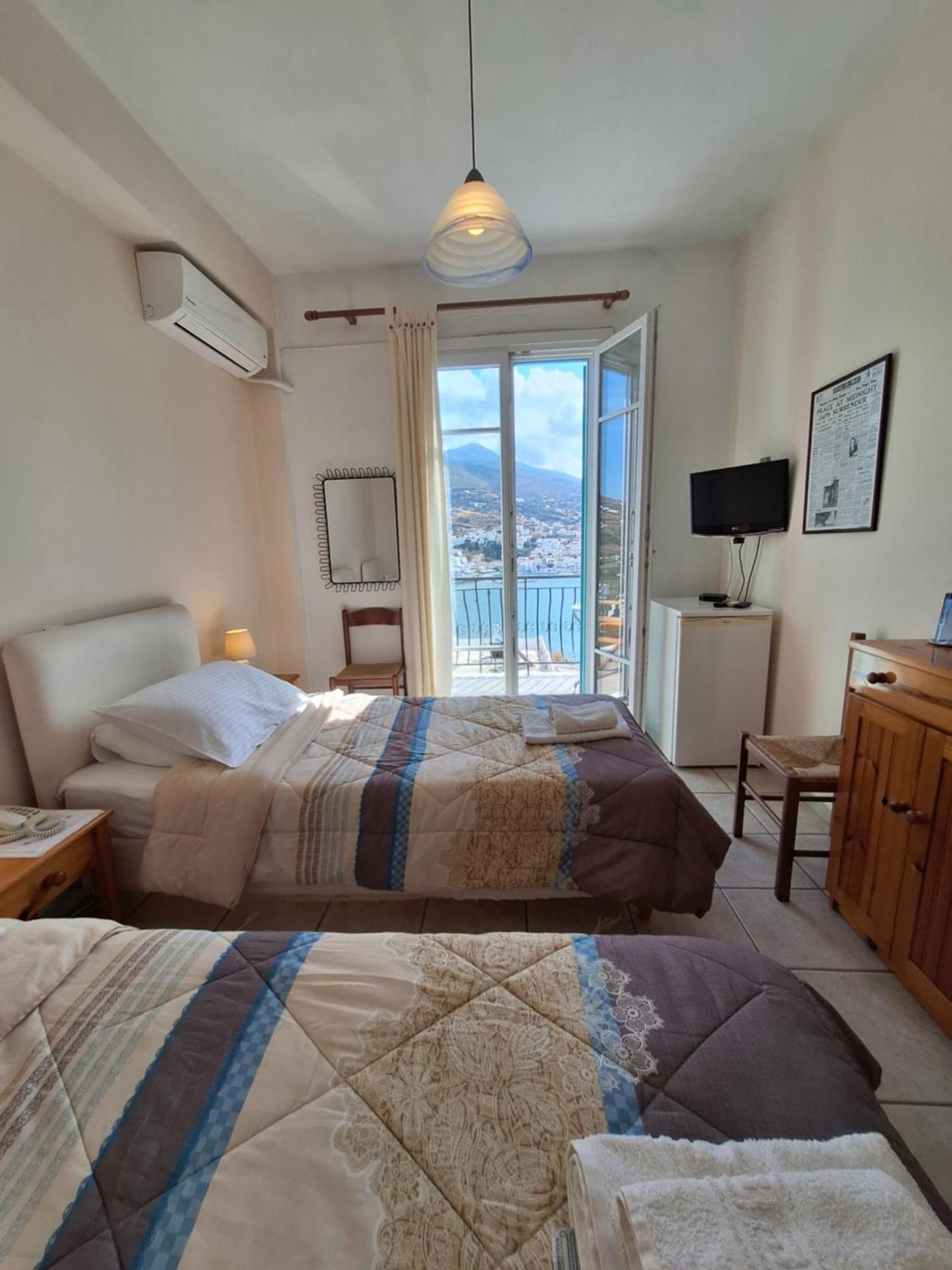 Hotel Blue Dolphin à Batsíon Extérieur photo
